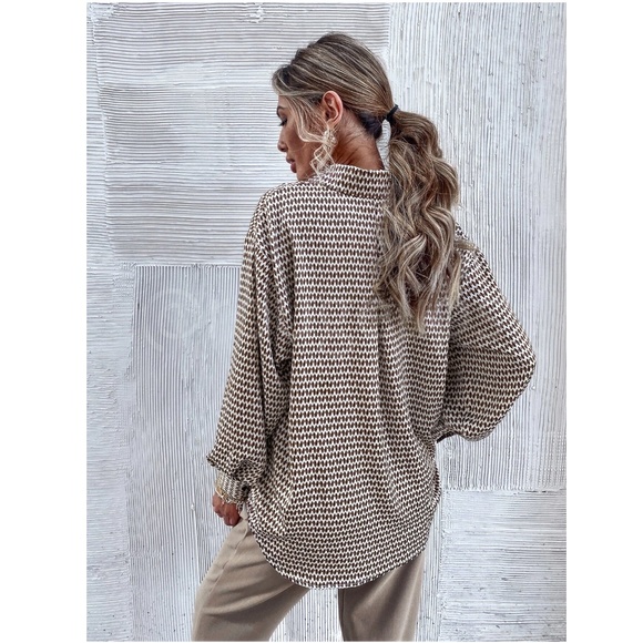 Satin All Over Print Button Down Shirt Oversized Tan Beige Brown Multicolor - Picture 3 of 16